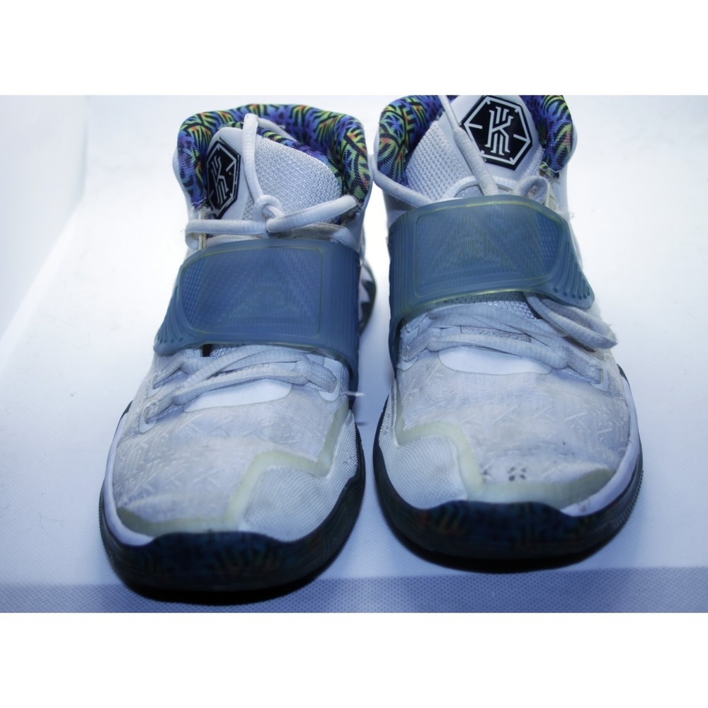 Youth Nike shoe size 3Y